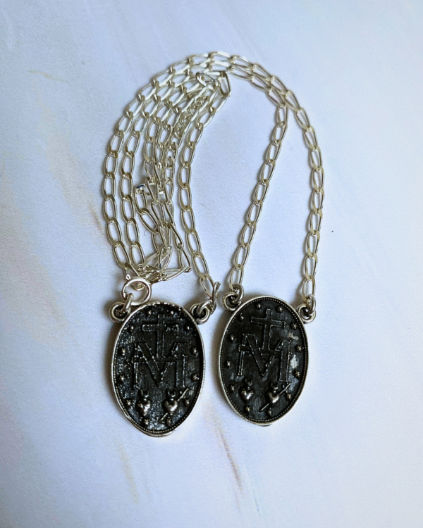 COLLAR TIPO ESCAPULARIO MEDALLA MILAGROSA PLATA .925 - Image 3