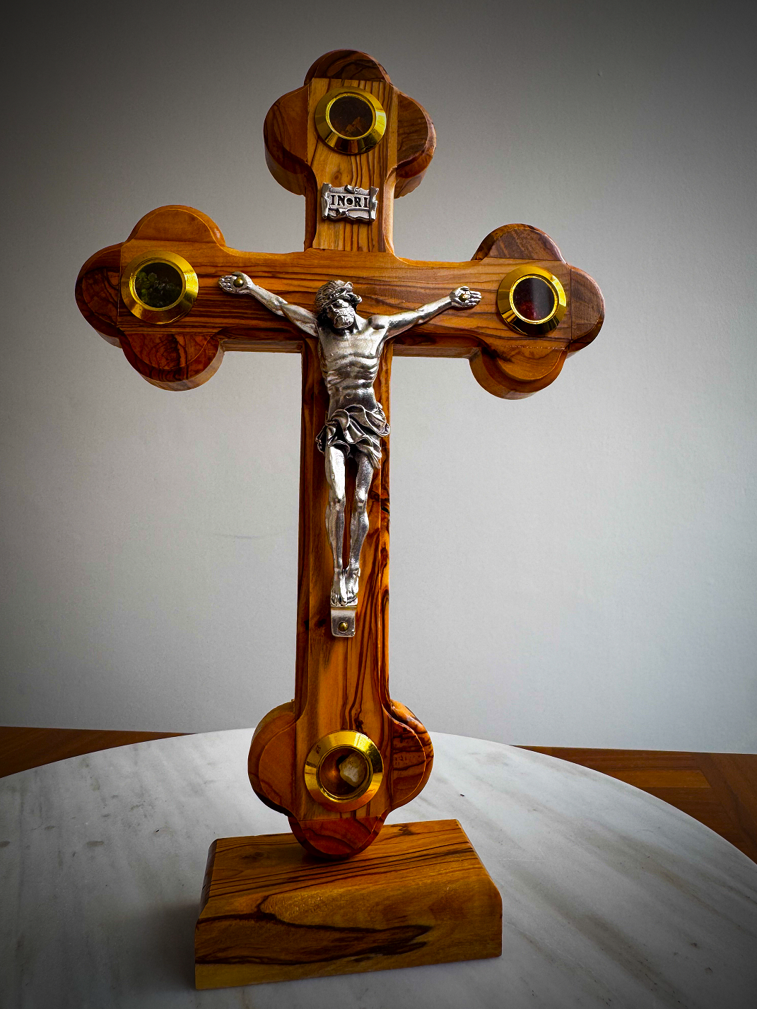 CRUCIFIJO MADERA DE OLIVO