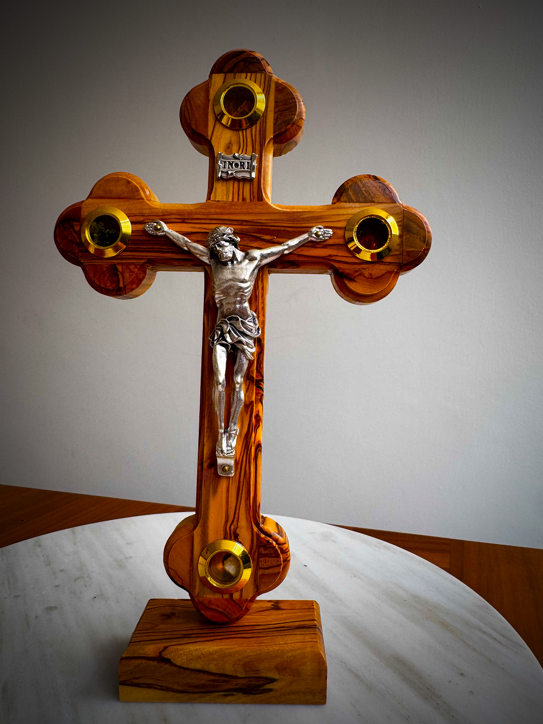 CRUCIFIJO MADERA DE OLIVO - Image 2